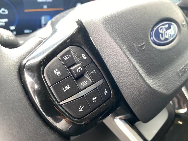 Ford TRANSIT CUSTOM Sport 2.5 233pk e-CVT PHEV 8-weg verstelbare verwarmbare passagiersstoel | Inklapbare trekhaak | Centrale dubbele vergrendeling | 19 inch lichtmetalen Sport velgen | Driver Assistance Pack Premium | Verwarmbaar stuurwiel | AGM accu | PHEV 1-fase oplaadkab