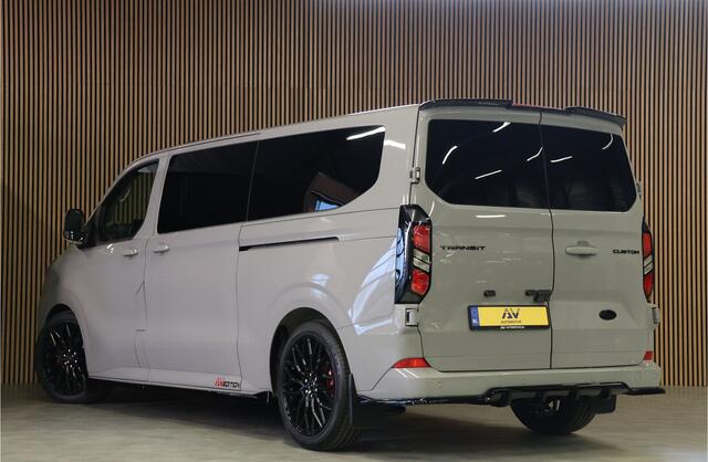 Ford TRANSIT CUSTOM 320 2.0 TDCI 150PK L2H1 DC LIMITED | BPM VRIJ | L+R Schuifdeur | ACC | Blind Spot | Navigatie | Camera | CarPlay | Lane Assist | Stoelverwarming | Raptor Edition | Trekhaak | Glaslook panelen | 6-Zitter | Dubbel Cabine | MODELJAAR 2025 | Verlengde fabriek