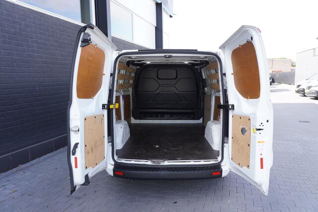 Ford TRANSIT CUSTOM 2.0 TDCI EURO 6 - Airco - Navi - Cruise - ¤ 11.900,- Excl.