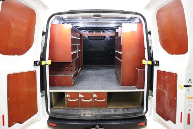 Ford TRANSIT CUSTOM 280 2.0 TDCI L1H1 Trend | Achteruitrijcamera | Navigatie | trekhaak | Laadruimte afwerking | 3 zitplaatsen | Airco | Dodehoek detectie