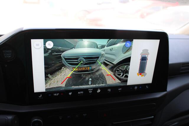 Ford TRANSIT CUSTOM 320 2.5 PHEV L2H1 Sport 233pk | Inklapbare trekhaak | 19 inch lichtmetalen Sport velgen (mat zwart) | Verwarmbaar stuurwiel | Navigatie systeem | B&O speakers