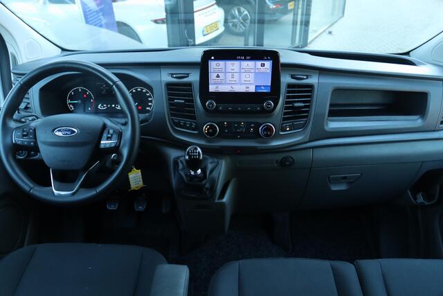 Ford TRANSIT CUSTOM 320 2.0 TDCI L2H1 TREND DC 6-PERS. | TREKHAAK | CAMERA | CARPLAY | VOORRUITVERW. | CRUISE | DAKDRAGERS