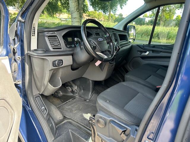 Ford TRANSIT CUSTOM 300 2.0 TDCI L1H1 Trend