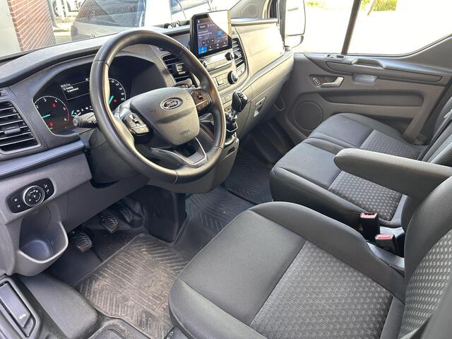 Ford TRANSIT CUSTOM 300 2.0 TDCI L2H1 Limited | Trekhaak | Customized | Stoel verwarming | Camera |