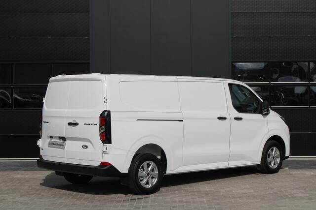 Ford TRANSIT CUSTOM 320 2.5 PHEV L2H1 Trend 232pk - 2x Schuifdeur - Adaptive Cruise - Blind Spot - Navigatie - Camera - Verwarmd Stuur - Rijklaar