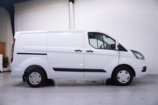 Ford TRANSIT CUSTOM 2.0 TDCi 130 pk L1H1 Trend Navi, Camera Dodehoek Assist, Laadruimte Pakket, PDC V+A, 3-Zits