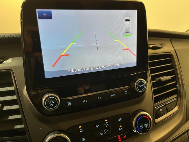 Ford TRANSIT CUSTOM 300 2.0 TDCI L1H1 Trend 130 PK / Euro 6 / Servicebus / Sortimo Inrichting / Airco / Cruise Control / Camera / CarPlay / Navigatie / 3-Zits