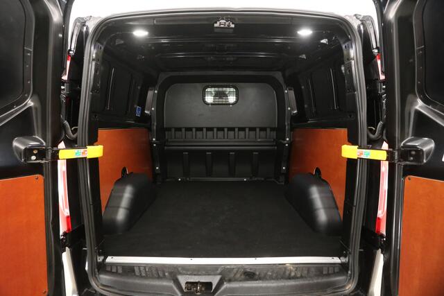 Ford TRANSIT CUSTOM 300 2.0 TDCI L2H1 Limited | DC | 5-Zits | Airco | Cruise | Carplay | Navigatie | 2xSchuifdeur | Trekhaak