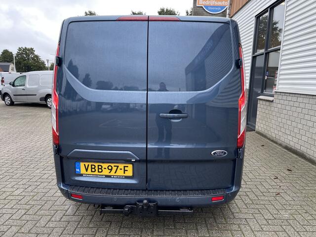 Ford TRANSIT CUSTOM 280 2.0 TDCI 130pk automaat L1H1 Limited / vaste prijs rijklaar ¤ 17.950 ex btw / lease vanaf ¤ 302 / airco / cruise / navi / camera / stoelverwarming / trekhaak !