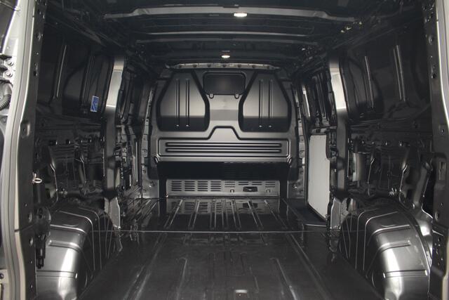 Ford TRANSIT CUSTOM 320 2.0TDCI 170pk 4x4 AWD | L2H1 Trend | Sync 4 13" | Adaptive Cruise | Camera | Armsteun | Keyless | Lease 788,- p/m