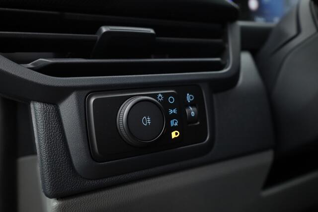 Ford TRANSIT CUSTOM 320 2.0 TDCI L2H1 Trend | Dubb.Cab. | Automaat | Airco | Cruise | Navi | Dakdragers