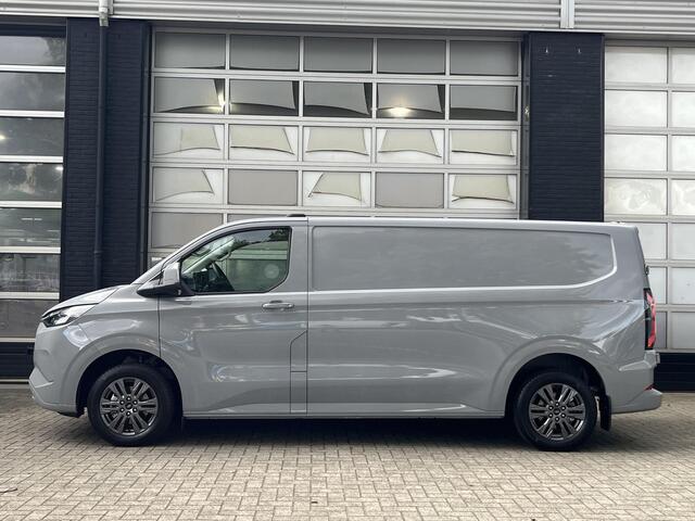 Ford TRANSIT CUSTOM E-Transit 340 L2H1 Limited 65 kWh 218pk! Inklapbare Trekhaak + 2300kg Trekgewicht, 329KM WLTP, 17'' LM, Achteruitrijcamera, Apple Carplay, Stoel+Voorruitverwarming! 0,99% FIN LEASE!