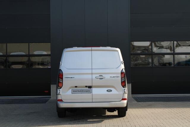 Ford TRANSIT CUSTOM 320 2.0 TDCI L2H1 Limited 170pk - Adaptive Cruise - Blind spot - Navigatie - Camera - Draadloos laden - Stoelverwarming - Rijklaar