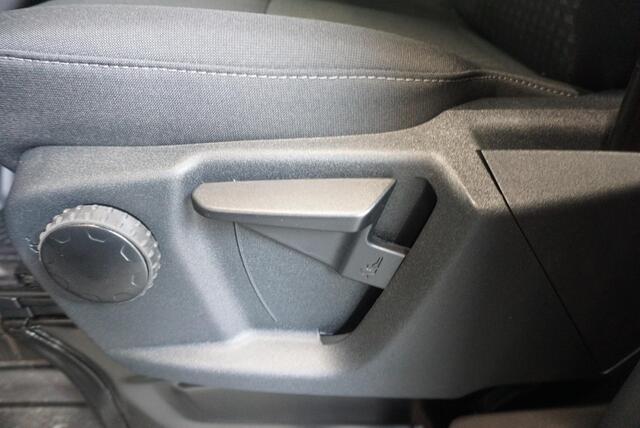 Ford TRANSIT CUSTOM 300 2.0 TDCI L2H1 Trend Dubbele Cabine Automaat Airco Navigatie Cruisecontrol Camera PDCVA