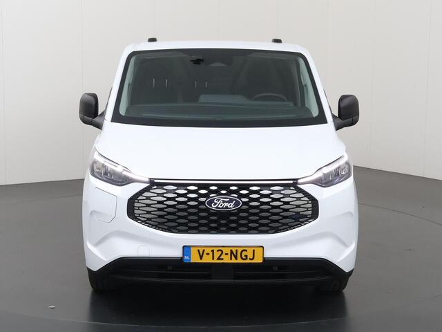 Ford TRANSIT CUSTOM E-Transit 320 | L1 H1 | Trend | 65 kWh | 2300 KG. AHW | Climate Control | Apple Carplay / Android Auto | 328 KM Range | Voorruitverwarming | Stoelverwarming | LED Koplampen | Achterdeuren |