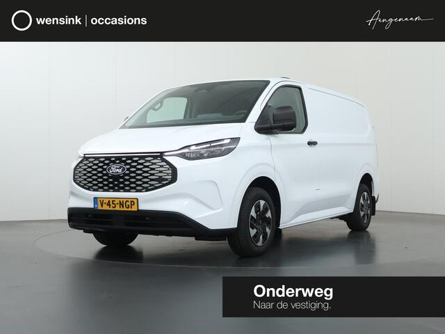 Ford TRANSIT CUSTOM E-Transit 320 | L1 H1 | Trend | 65 kWh | 2300 KG. AHW | Climate Control | Apple Carplay / Android Auto | 328 KM Range | Voorruitverwarming | Stoelverwarming | LED Koplampen | Achterdeuren |