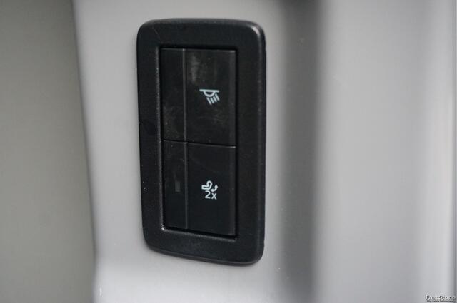 Ford TRANSIT CUSTOM 300L 150PK Limited BPM VRIJ!! Navi, Cam, Adap. Cruise, 16" LM, Trekhaak!! NR. A52*