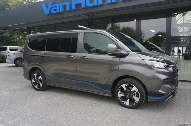 Ford TRANSIT CUSTOM 320S 170PK DC Sport AUT BPM VRIJ!! Navi, ACC, Trekhaak, 360° Cam, 17" LM, 2x Schuifdeur!! NR. A268