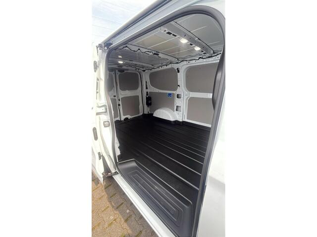 Ford TRANSIT CUSTOM E-Transit 320 L1H1 Trend 65 kWh NIEUW!!!!