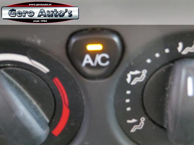 Ford TRANSIT CUSTOM 270 2.2 TDCI L1H1 Limited airco pdc v+a stoelverwarming cruise control