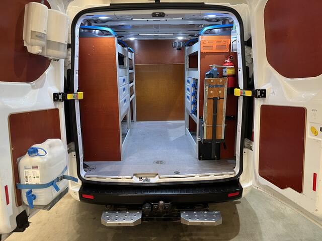 Ford TRANSIT CUSTOM 340 2.0 TDCI L2H1 Trend 130 PK Servicebus / Sortimo Inrichting / Euro 6 / Airco / Cruise Control / Trekhaak / PDC