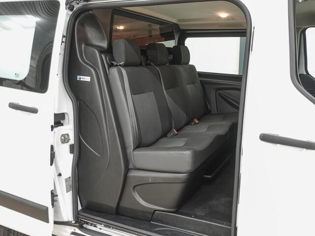 Ford TRANSIT CUSTOM 300 2.0 TDCI L2H1 Trend Dubbele Cabine Automaat Airco Bluetooth Cruise Control Navi Trekhaak
