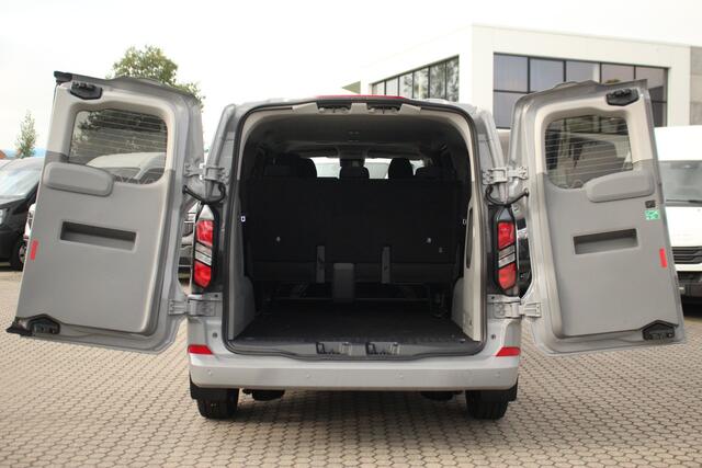 Ford TRANSIT CUSTOM 2.5 PHEV 233pk L2H1 Limited | ZERO emissie-proof | 8-Persoons | Incl BPM | Stuur + Stoelverwarming | Keyless | Lease 878,- p/m