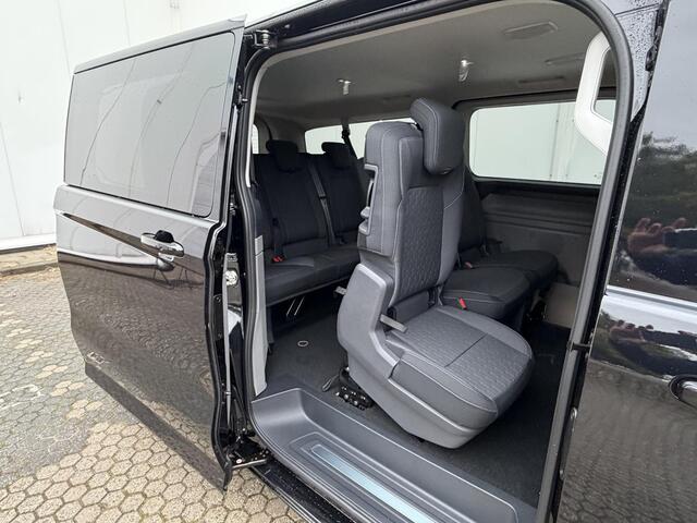 Ford TRANSIT CUSTOM 340 2.5 PHEV L2H1 Limited | UIT VOORRAAD LEVERBAAR | 9-Persoons | Elek. Inklapbare Trekhaak | Dubbele zijschuifdeur |