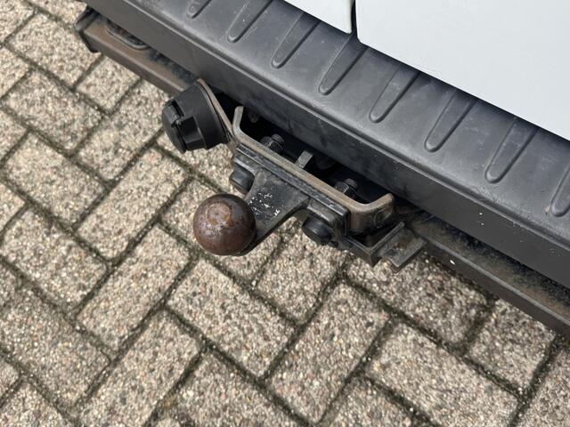 Ford TRANSIT CUSTOM 270 2.2 TDCI L1H1 Trend| Navi, Cruise, 3 zits