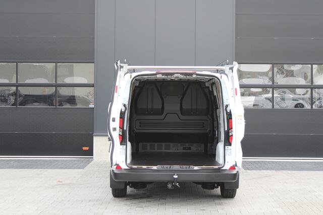 Ford TRANSIT CUSTOM 320 2.0 TDCI L2H1 Trend 136pk - Imperiaal - Betimmering - Carplay - Android - Camera - LED koplampen - Stoelverwarming - Rijklaar