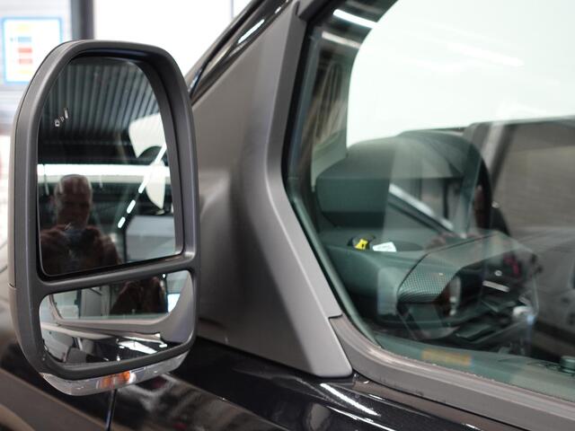 Ford TRANSIT CUSTOM 300 2.0 TDCI L2H1 Trend Nieuw Model Automaat Airco Navi Cruise PDC Camera Trekhaak