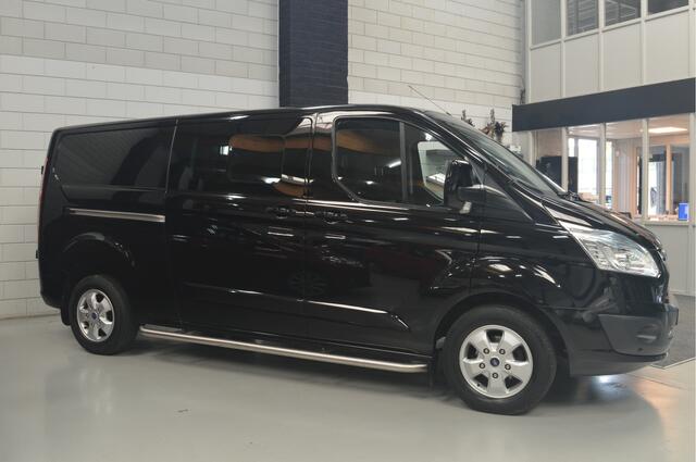 Ford TRANSIT CUSTOM 290 2.2 TDCI L2H1 Limited DUBBELE CABINE // AIRCO // CRUISE // NAVI // TREKHAAK // 2x SCHUIFDEUR // STOELVERWARMING //
