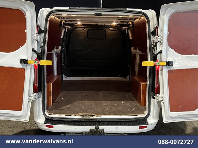 Ford TRANSIT CUSTOM 2.0 TDCI 170pk L2H1 Euro6 Airco | 2x zijdeur | Camera | Navigatie | Apple Carplay | LED | 2800kg Trekhaak Cruisecontrol, Stoelverwarming, Verwarmde voorruit, Parkeersensoren, Bijrijdersbank
