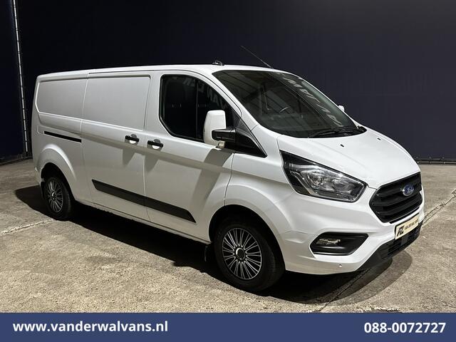 Ford TRANSIT CUSTOM 2.0 TDCI 131pk L2H1 Euro6 Airco | LED | Apple Carplay | Cruisecontrol | 2800kg Trekhaak Parkeersensoren, Stoelverwarming, Verwarmde voorruit, Bijrijdersbank