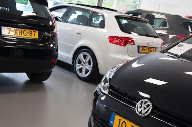 Ford TRANSIT CUSTOM 300 2.0 TDCI L2H1 Trend I INCL. ¤ 850,00 AFL.KOSTEN + BOVAG GARANTIE