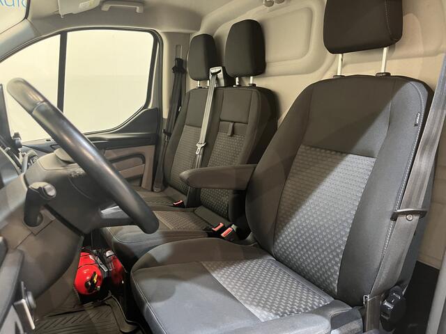 Ford TRANSIT CUSTOM 2.0 TDCI L1H1 Trend 130 PK Servicebus / Sortimo Inrichting / Euro 6 / Airco / Cruise Control / Camera / CarPlay / Navigatie / 3-Zits /