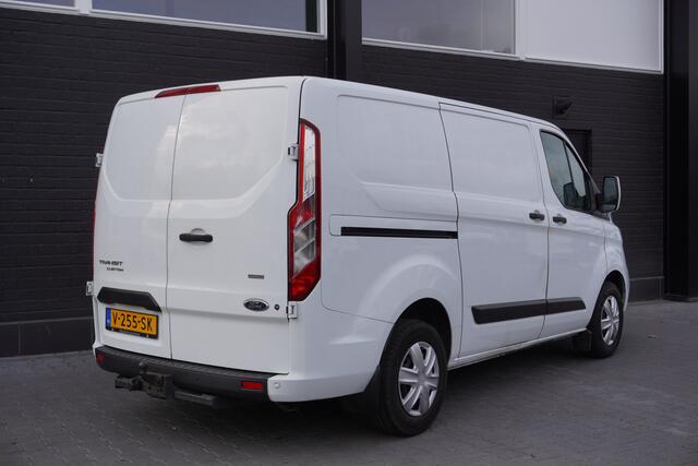 Ford TRANSIT CUSTOM 2.0 TDCI 130PK EURO 6 - Airco - Navi - Cruise - ¤14.900,- Excl.