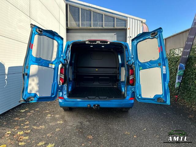 Ford TRANSIT CUSTOM - 300 2.0 TDCI L2H1 Limited DC