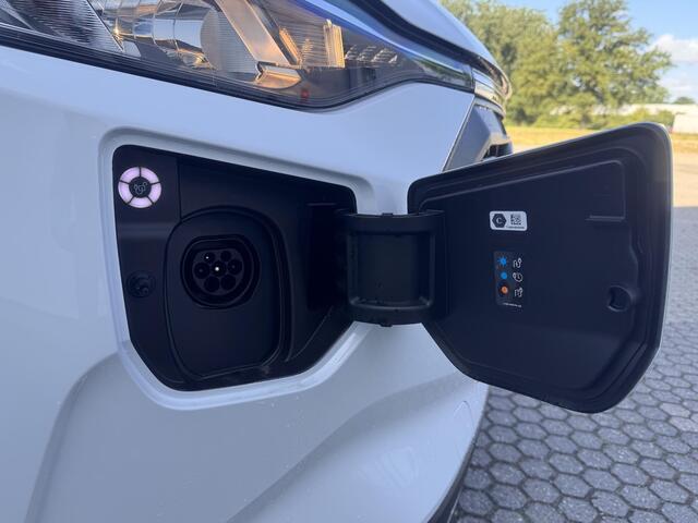 Ford TRANSIT CUSTOM 320 2.5 PHEV L1H1 Trend | Trekhaak | LED-laadruimte verlichting | Apple CarPlay | Android Auto |