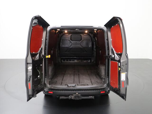 Ford TRANSIT CUSTOM 2.0TDCi 130PK Raptor Lang | Airco | Cruise | 3-Persoons | Trekhaak 2800Kg