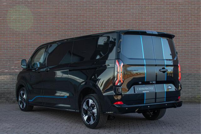 Ford TRANSIT CUSTOM 2.0 TDCI L2H1 Sport **NIEUW** Adaptive Cruise, Stoelverwarming, Navigatie, 2x schuifdeur, Carplay, Full LED, Camera.