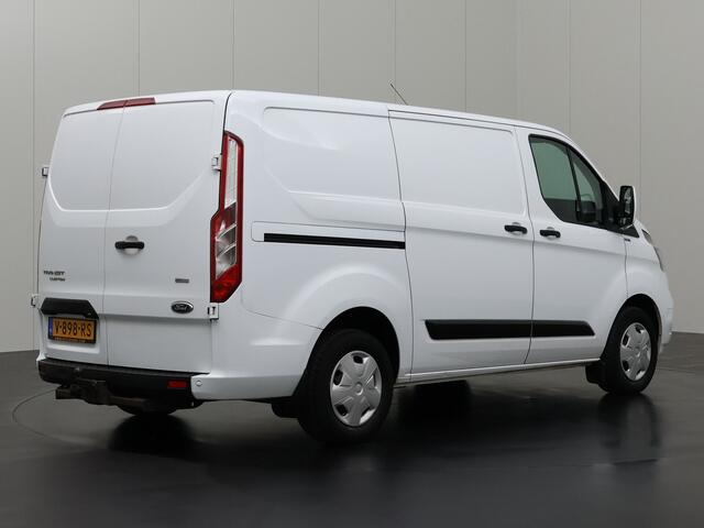 Ford TRANSIT CUSTOM 2.0TDCI Business | Achterdeuren | Trekhaak | Navigatie | Camera | 3-Persoons