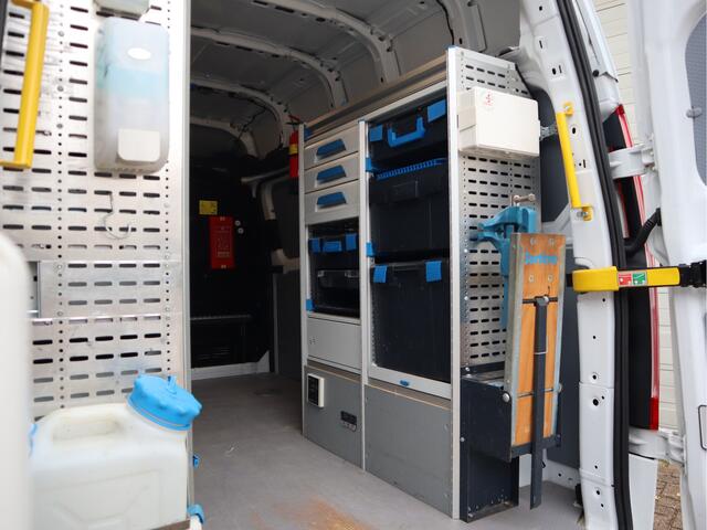 Ford TRANSIT CUSTOM 2.0 TDCI 105 pk Euro 6 L2H2 Sortimo Inrichting - Omvormer 220V - Trekhaak - Camera