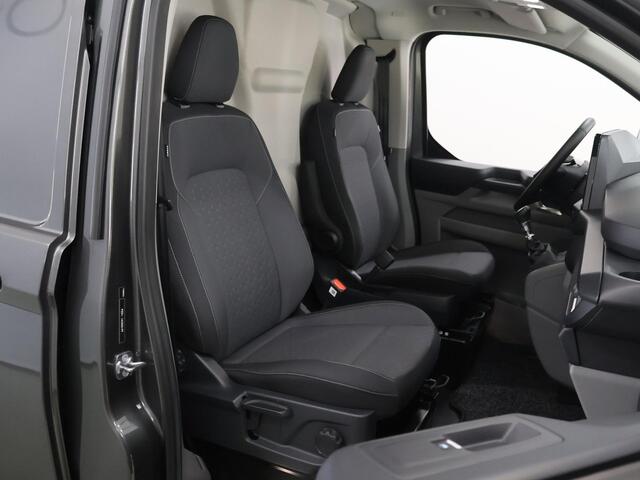 Ford TRANSIT CUSTOM 320 | 2.0 TDCI | L2 H1 | LIMITED | STOELVERWARMING | TREKHAAK | NAVIGATIE | CAMERA | PARKEERSENSOREN | METALLIC | LAADRUIMTE PAKKET | VOORRUITVERWARMING | 2-ZITS | STOEL STOEL | LM VELGEN