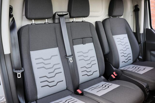 Ford TRANSIT CUSTOM 290 2.0 TDCI 170 PK L2H1 Limited | Standkachel | Navigatie | Stoelverwarming | Camera | Cruise control | Trekhaak | NAP Logisch | Dakdragers | Airco | 3-Zitter