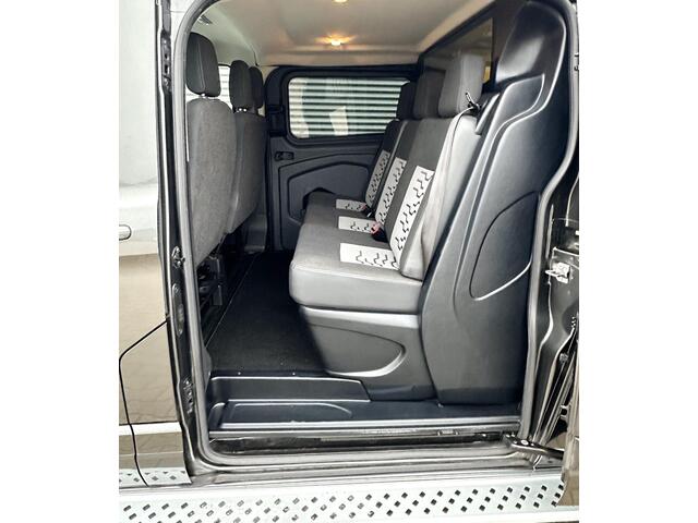 Ford TRANSIT CUSTOM 2.0 TDCI L2H1 Limited DC Dubbele cabine automaat