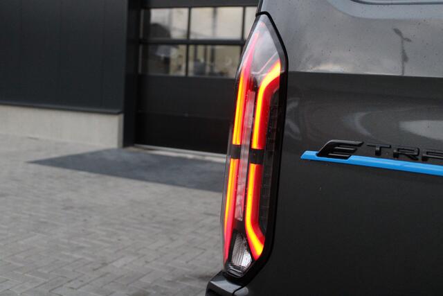 Ford TRANSIT CUSTOM E-Transit 340 L2H1 Limited 65 kWh 218pk - LED - 360 Camera - B&O - ACC - Navi - Stoel/Stuurverwarming - Rijklaar