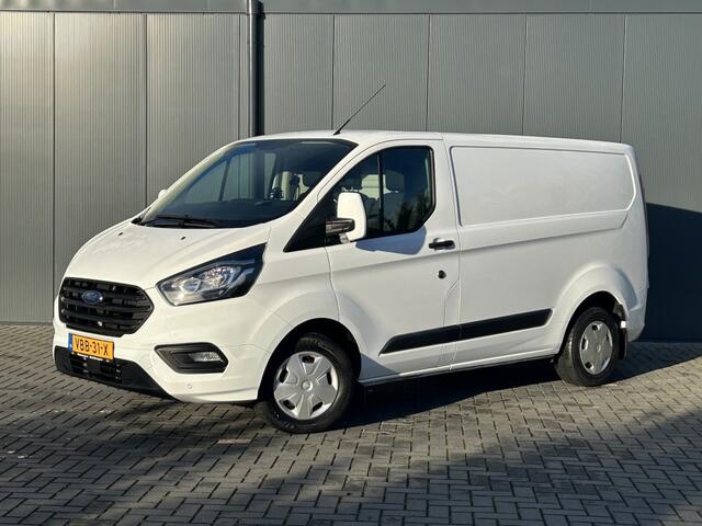 Ford TRANSIT CUSTOM 2.0 TDCI 105 PK / L1H1 / 1e EIG. / 96.558 KM !! / TREKHAAK / INRICHTING / 3-ZITS / AIRCO / CRUISE / PDC