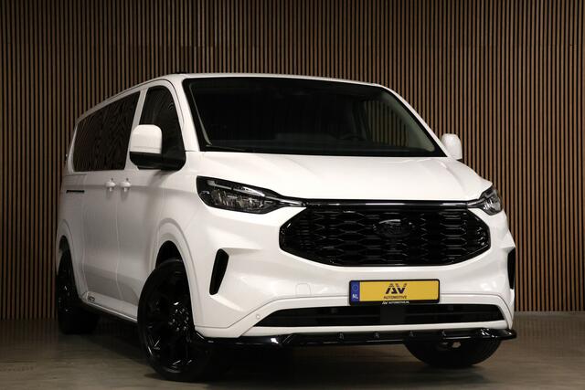 Ford TRANSIT CUSTOM 320 2.0 TDCI L2H1 Limited DC | Dubbel Cabine | ACC | Blind Spot | Navigatie | Camera | CarPlay | Lane Assist | Trekhaak | BPM VRIJ | Verlengde fabrieksgarantie tot 12-2029 | 5-Zitter