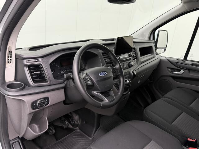 Ford TRANSIT CUSTOM 2.0TDCI 130PK Dubbele Cabine | Navigatie | Camera | Airco | 6-Persoons